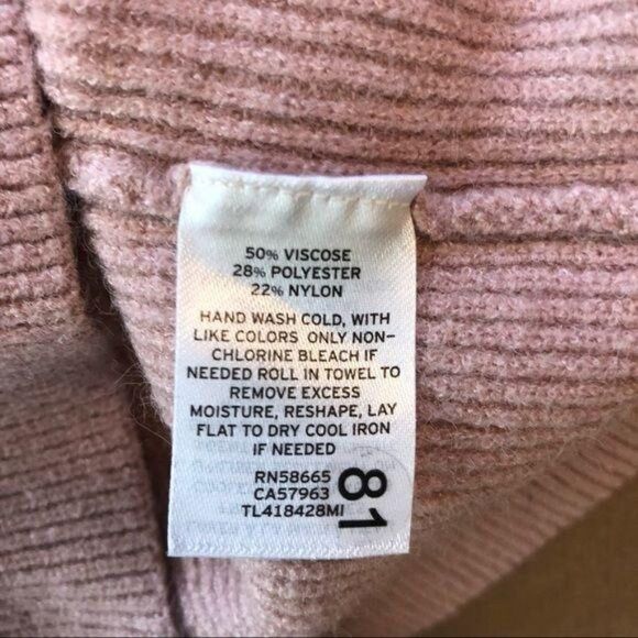 LEITH Off The Shoulder Sweater In Pink Adobe XS - Picture 6 of 6